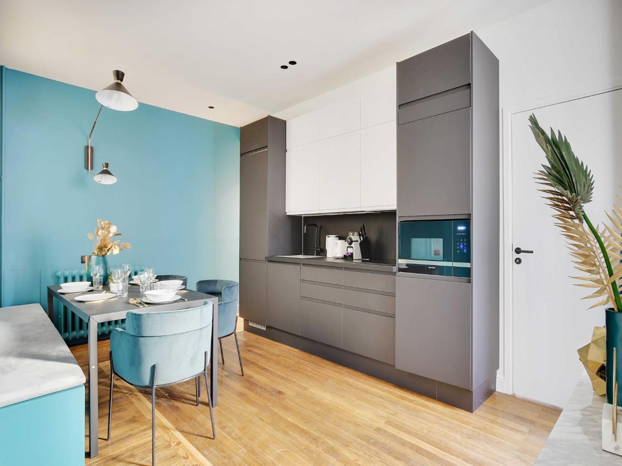 Wonderful Located Near Gare De Lyon *