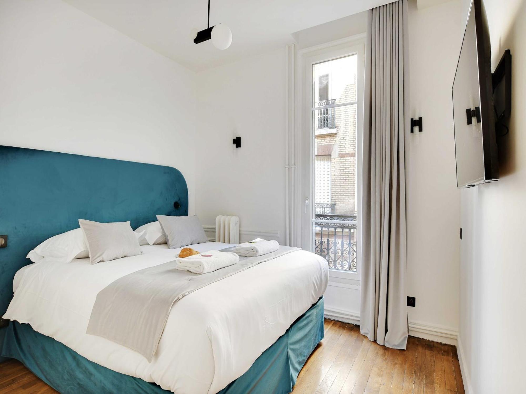 Wonderful Located Near Gare De Lyon * Parijs